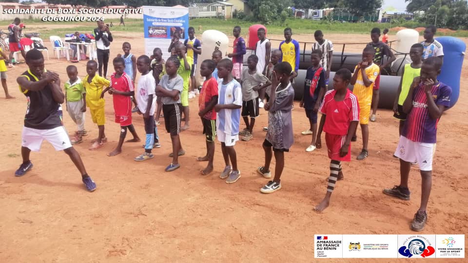 Activités interactives menées sur l'esplanade du marché à bétail de Gogounou